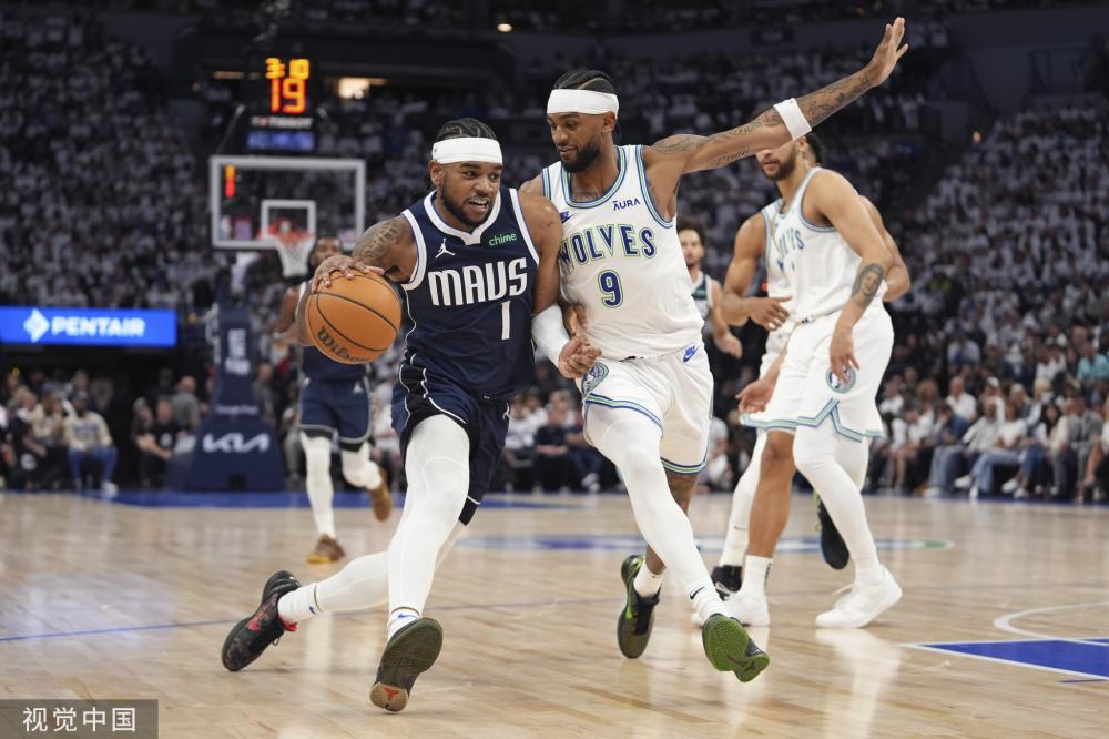 纪录并摘得 纪录并摘得